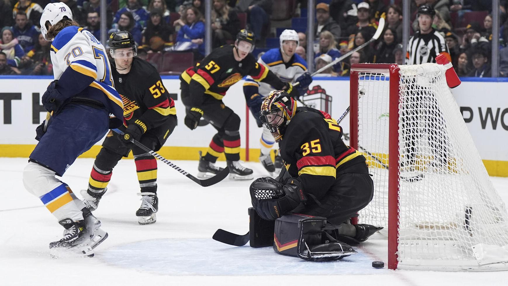 Dylan Holloway scores game-winner in overtime as Blues beat Canucks 4-3